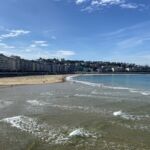 Den underbara La Concha stranden i San Sebastian Den underbara La Concha stranden i San Sebastian