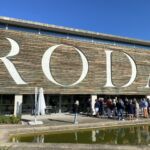 Vi sökte oss till solen då vi provade oss igenom sortimentet på Bodegas Roda Vi sökte oss till solen då vi provade oss igenom sortimentet på Bodegas Roda