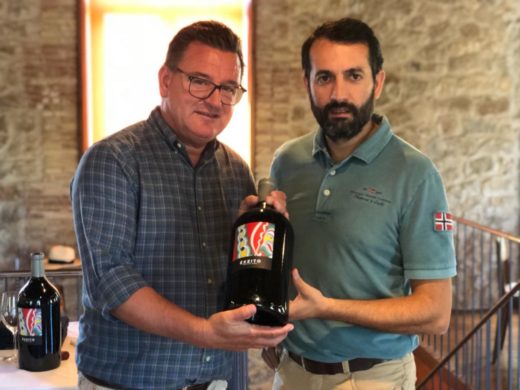 Till lunchen i Ribera del Duero drack vi två 3 liters buteljer av ljuvliga Éxzito 2015 som vinmakaren Felipe Castrillo gjort.