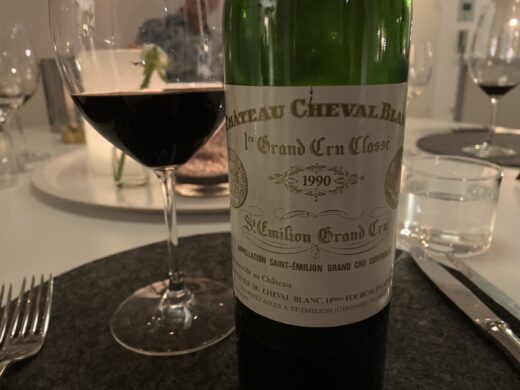 En utsökt butelj 1990 Chateau Cheval Blanc avnjöts i fredags