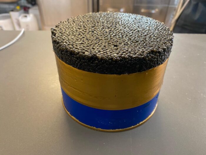 En trevlig burk på 1,2 kilo Oscietra kaviar på Gastronauterna