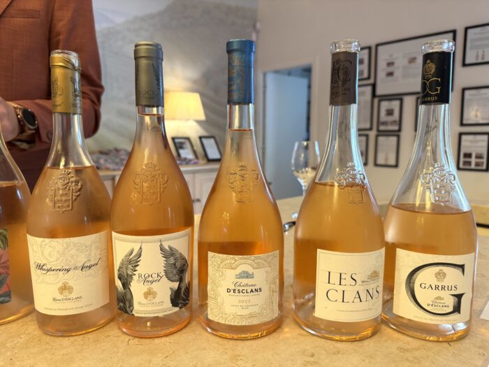 Provning av excellenta roséviner på Chateau d´Esclans i Provence