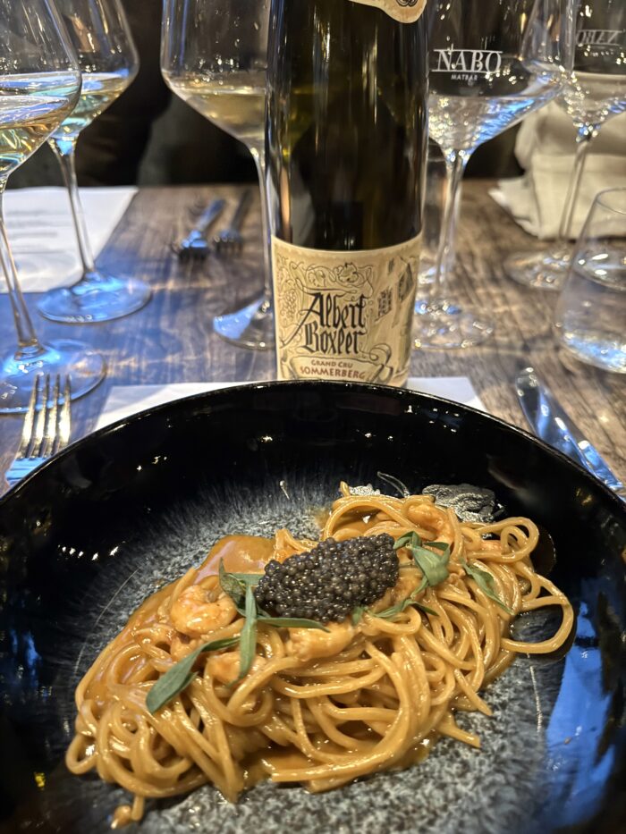 En trevlig spaghetti på Nabo med het räka och en god Riesling till detta