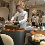 Lunch hos Alain Ducasse på trestjärniga Plaza Athénée i Paris.. Gott men vansinnigt dyrt! Lunch hos Alain Ducasse på trestjärniga Plaza Athénée i Paris.. Gott men vansinnigt dyrt!