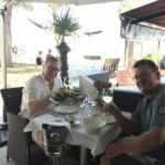 Lunch i Arcachon med lite ostron samt smörstekt sjötunga Lunch i Arcachon med lite ostron samt smörstekt sjötunga