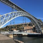 Eiffelbron som binder samman Porto med Vilanova de Gaia Eiffelbron som binder samman Porto med Vilanova de Gaia