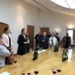 Provning på Chateau Mouton-Rothschild av deras tre olika slott. Fatprover av 2016 från D´Armailhac, Clerc Milon samt Mouton-Rothschild. Man anser på Mouton att denna 2016 är det bästa vin man producerat på slottet sedan 1986 Provning på Chateau Mouton-Rothschild av deras tre olika slott. Fatprover av 2016 från D´Armailhac, Clerc Milon samt Mouton-Rothschild. Man anser på Mouton att denna 2016 är det bästa vin man producerat på slottet sedan 1986
