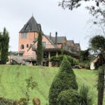 Besök på Pegasus Bay i Waipara Valley där vi fick en fin provning samt en underbar lunch med deras prisade Riesling Besök på Pegasus Bay i Waipara Valley där vi fick en fin provning samt en underbar lunch med deras prisade Riesling