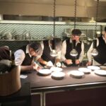 Full aktivitet i köket på tvåstjärniga Casa Perbellini i Verona Full aktivitet i köket på tvåstjärniga Casa Perbellini i Verona