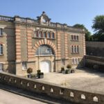 Vi besökte även Ayala i byn Aÿ Vi besökte även Ayala i byn Aÿ