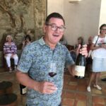 Så glad man kan bli när man får prova "Cadette" på Chateau La Nerthe Så glad man kan bli när man får prova "Cadette" på Chateau La Nerthe