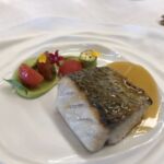 En god fiskbit var en av våra åtta rätter på Pago de Carraovejas En god fiskbit var en av våra åtta rätter på Pago de Carraovejas