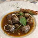 Escargot Bordelaise på Restaurant Le Tertre i Saint-Emilion Escargot Bordelaise på Restaurant Le Tertre i Saint-Emilion