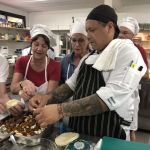 Liten matlagningskurs på Estancia San Ceferino där vi provade på att göra empanadas Liten matlagningskurs på Estancia San Ceferino där vi provade på att göra empanadas