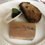 Trevlig förrätt på Grillade Gourmande i Epernay Trevlig förrätt på Grillade Gourmande i Epernay