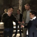 Fatprovning av årgång 2018 på Grand Cru gården Clos des Lambrays i byn Morey-Saint-Denis Fatprovning av årgång 2018 på Grand Cru gården Clos des Lambrays i byn Morey-Saint-Denis