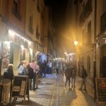 Alltid liv och rörelse på tapasgatan Laurel i Logroño