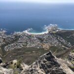 På toppen av Table Mountain hade vi en mycket fin utsikt ner mot Camps Bay