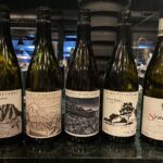 Utsökta viner från Alheit på FYN Restaurant, där vi avslutade med kanske Sydafrikas främsta Pinot Noir: Seadragon från Newton Johnson Utsökta viner från Alheit på FYN Restaurant, där vi avslutade med kanske Sydafrikas främsta Pinot Noir: Seadragon från Newton Johnson