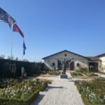 En vacker trädgård på Chateau Pape Clement i Pessac-Léognan En vacker trädgård på Chateau Pape Clement i Pessac-Léognan