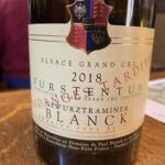 Första besöket i Alsace var hos Paul Blanck i byn Kintzheim. Som avslutning på en fin, utbildande provning avslutade vi med denna söta Sélection des Grain Nobles Första besöket i Alsace var hos Paul Blanck i byn Kintzheim. Som avslutning på en fin, utbildande provning avslutade vi med denna söta Sélection des Grain Nobles
