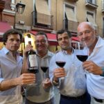Diego, jag, Oscar & Kjell njuter av ett glas Mauro Diego, jag, Oscar & Kjell njuter av ett glas Mauro