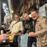Glada miner på Calle Laurel efter lite gott vin och tapas Glada miner på Calle Laurel efter lite gott vin och tapas