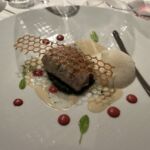En av tretton ljuvliga rätter hos Martin Berasategui. Martin var inte själv på plats denna kväll då han nyligen fått en ny knäled. Men allt lika fantastiskt som vanligt En av tretton ljuvliga rätter hos Martin Berasategui. Martin var inte själv på plats denna kväll då han nyligen fått en ny knäled. Men allt lika fantastiskt som vanligt