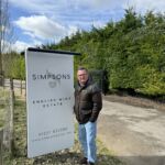 Simpsons har 9 viner representerade på Systembolaget och vi fick en tre timmars visning där Simpsons har 9 viner representerade på Systembolaget och vi fick en tre timmars visning där