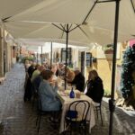 Lunch i Frascati innan vi åkte till hamnen Civitavecchia utanför Rom och gick ombord på Star Flyer Lunch i Frascati innan vi åkte till hamnen Civitavecchia utanför Rom och gick ombord på Star Flyer