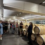 Ett trevligt besök på imponerande Chateau Lynch-Bages med sin produktion på 400.000 buteljer om året Ett trevligt besök på imponerande Chateau Lynch-Bages med sin produktion på 400.000 buteljer om året