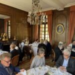 En fyra rätters meny på Chateau La Maruetterie i byn Pierry. Vi bjöds på aptitretare, hummer, kalvfilé ostar samt Pavlova till dessert En fyra rätters meny på Chateau La Maruetterie i byn Pierry. Vi bjöds på aptitretare, hummer, kalvfilé ostar samt Pavlova till dessert