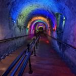 116 trappsteg ner i källaren hos Pommery 116 trappsteg ner i källaren hos Pommery