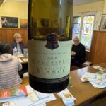 Hos familjen Blanck bjöds vi även på lite äldre årgångar och husets ljuvliga viner Hos familjen Blanck bjöds vi även på lite äldre årgångar och husets ljuvliga viner