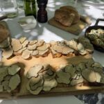 Vi åt en ljuvlig tryffel-lunch på Chez Bruno i byn Lorgues Vi åt en ljuvlig tryffel-lunch på Chez Bruno i byn Lorgues