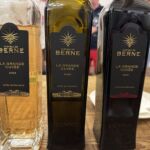 På Chateau De Berne blev det både rosé, vitt som rött vin. Min favorit är deras vita Grande Cuvée på druvorna Sémillon och Rolle På Chateau De Berne blev det både rosé, vitt som rött vin. Min favorit är deras vita Grande Cuvée på druvorna Sémillon och Rolle
