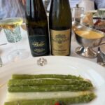 Ljuvlig sparris till två goda Riesling med begynnande mognad Ljuvlig sparris till två goda Riesling med begynnande mognad