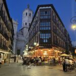 Det finns massor av trevliga krogar och tapas-barer i Valladolid. Denna kväll besökte jag utsökta Flamma Det finns massor av trevliga krogar och tapas-barer i Valladolid. Denna kväll besökte jag utsökta Flamma
