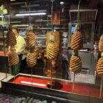 Under en fri kväll i Madrid så besökte jag och några vänner Amazonico, där deras 6 timmars grillade ananas är ett måste Under en fri kväll i Madrid så besökte jag och några vänner Amazonico, där deras 6 timmars grillade ananas är ett måste