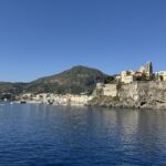 Efter ett och ett halvt dygn till sjöss så anlände vi till Lipari Efter ett och ett halvt dygn till sjöss så anlände vi till Lipari